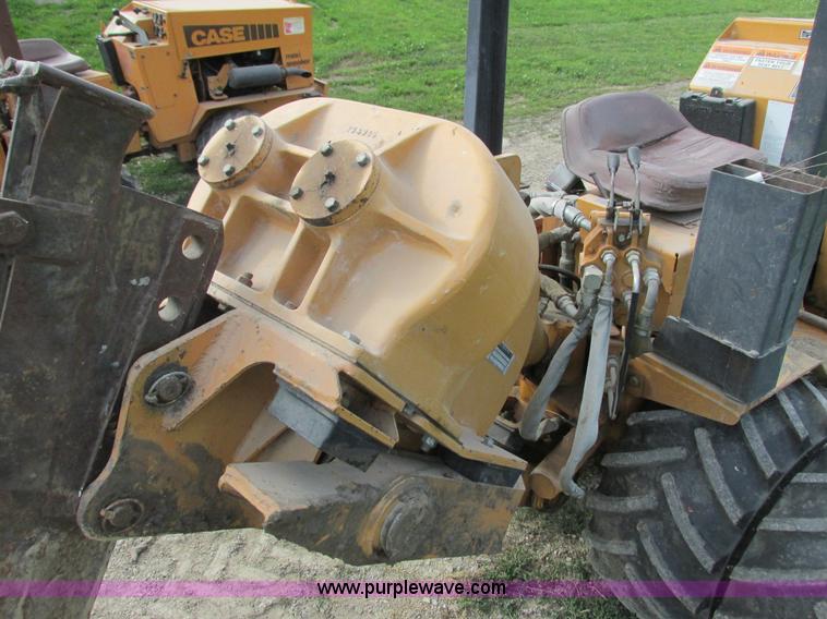 image for item G8996 1997 Case Maxi-Sneaker C cable plow