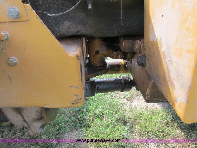 image for item G8996 1997 Case Maxi-Sneaker C cable plow