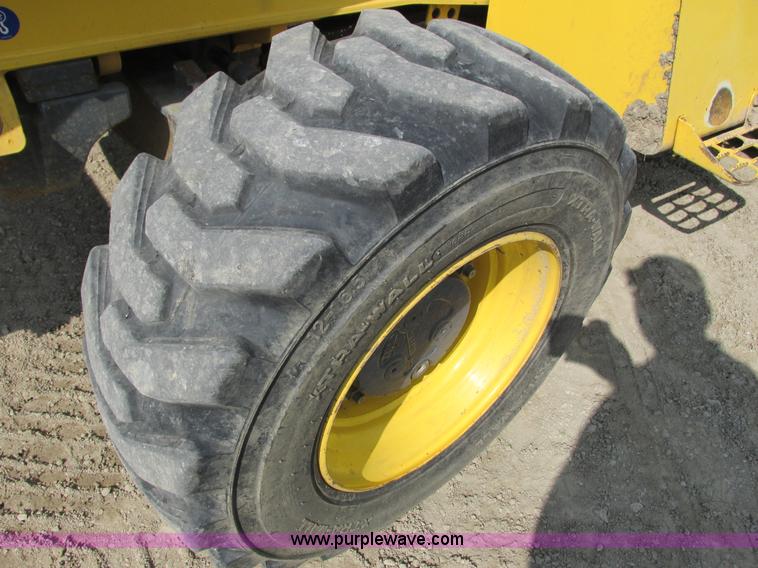 image for item G8997 2001 New Holland LB110 backhoe