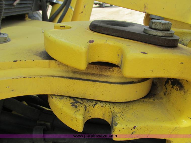image for item G8997 2001 New Holland LB110 backhoe