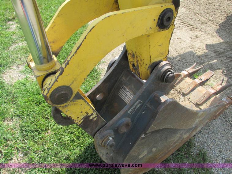 image for item G8997 2001 New Holland LB110 backhoe