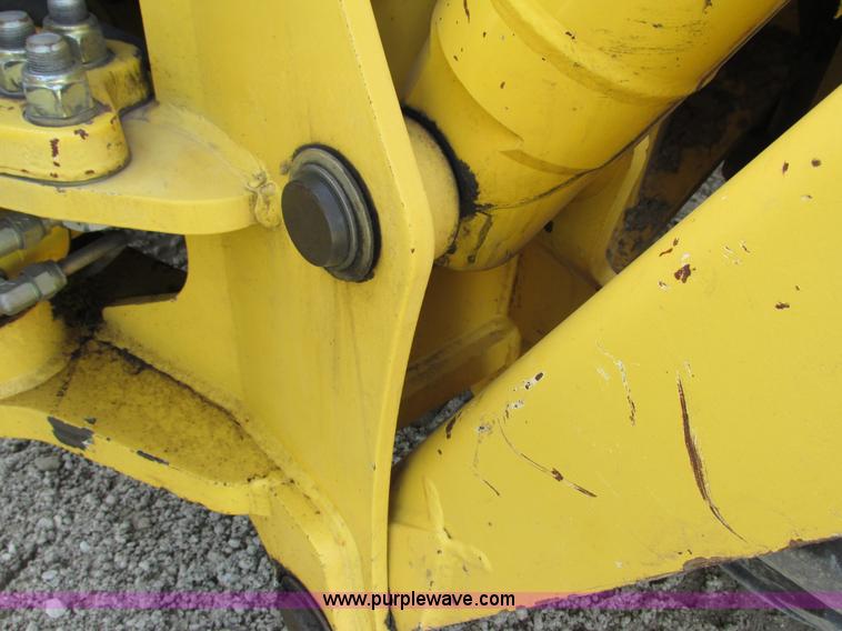 image for item G8997 2001 New Holland LB110 backhoe