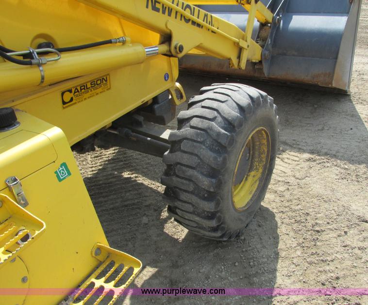 image for item G8997 2001 New Holland LB110 backhoe
