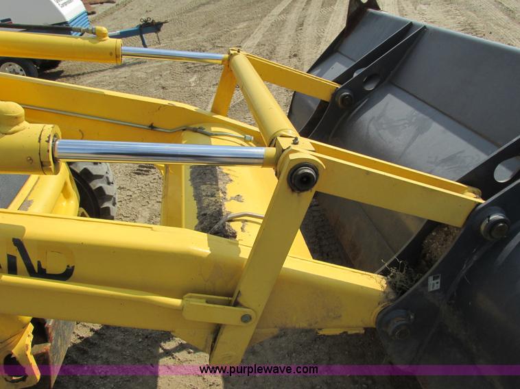 image for item G8997 2001 New Holland LB110 backhoe