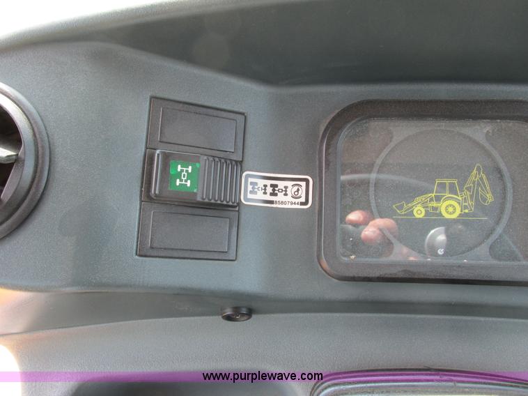 image for item G8997 2001 New Holland LB110 backhoe