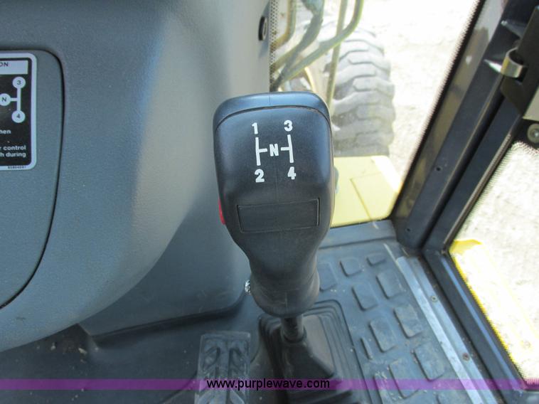 image for item G8997 2001 New Holland LB110 backhoe