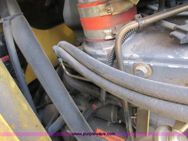 image for item G8997 2001 New Holland LB110 backhoe