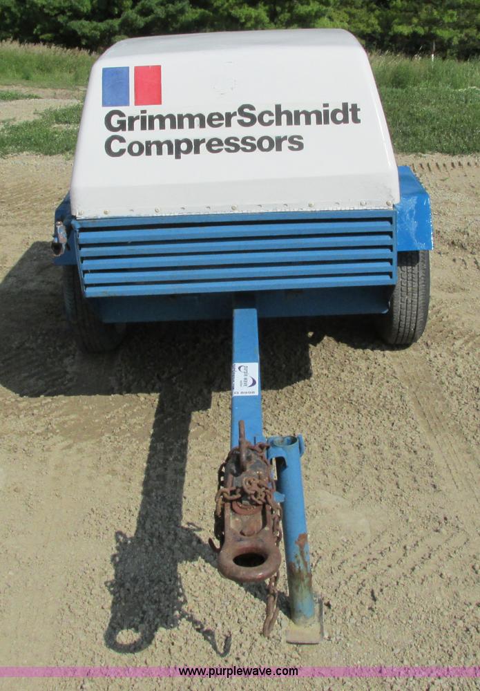 image for item G8998 Grimmer Schmidt 125 air compressor