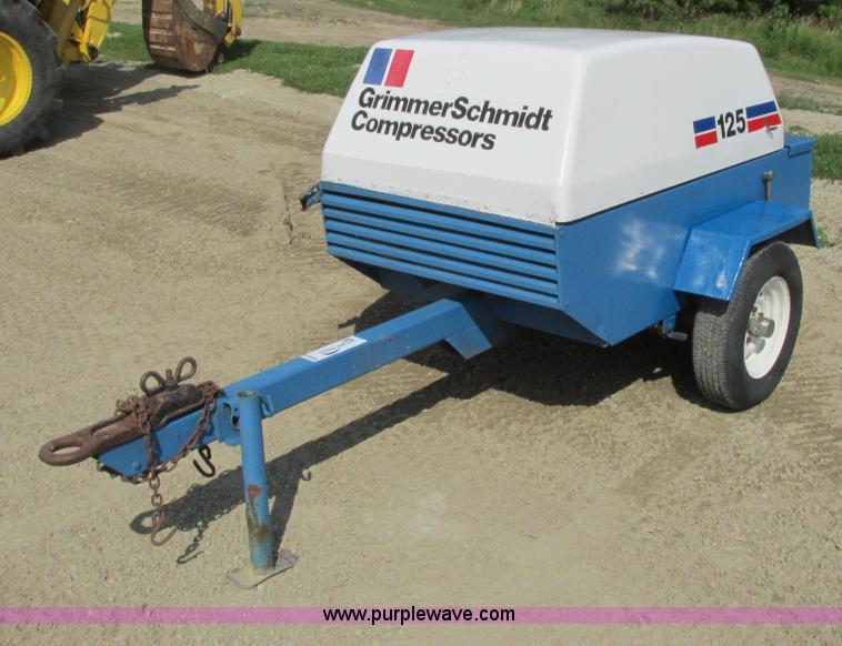 image for item G8998 Grimmer Schmidt 125 air compressor