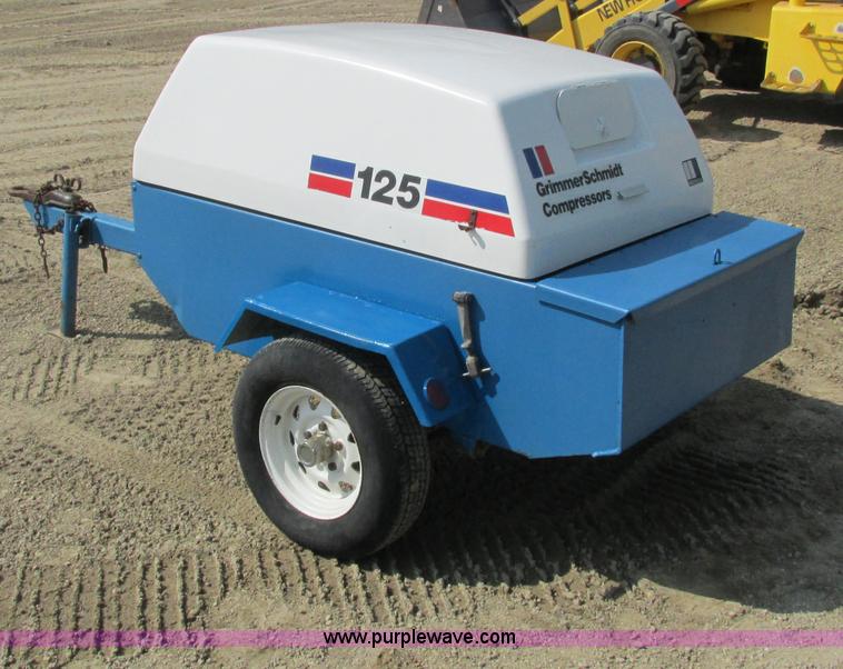 image for item G8998 Grimmer Schmidt 125 air compressor