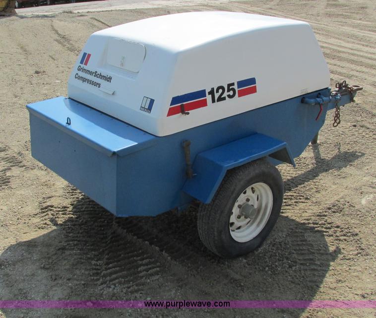 image for item G8998 Grimmer Schmidt 125 air compressor