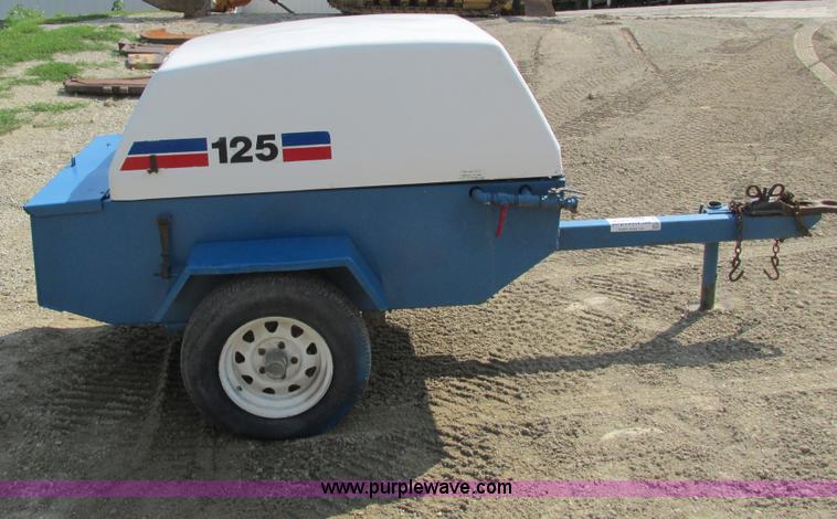 image for item G8998 Grimmer Schmidt 125 air compressor
