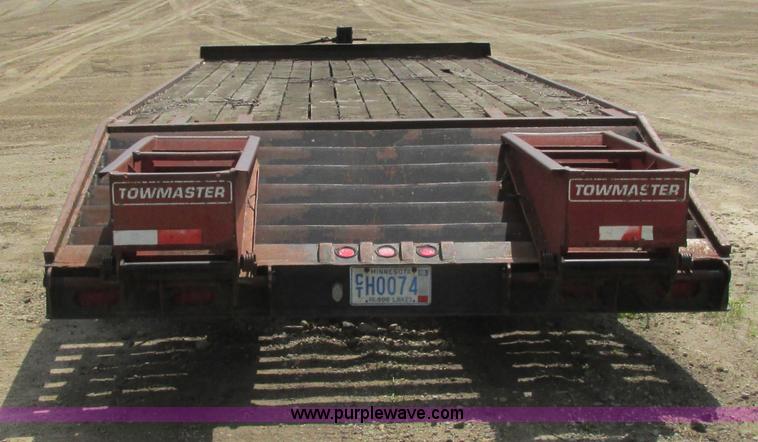 image for item G8999 1996 Towmaster T40 trailer