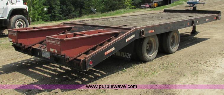 image for item G8999 1996 Towmaster T40 trailer