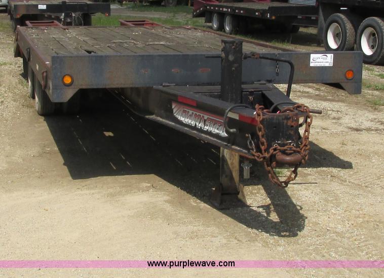 image for item G8999 1996 Towmaster T40 trailer