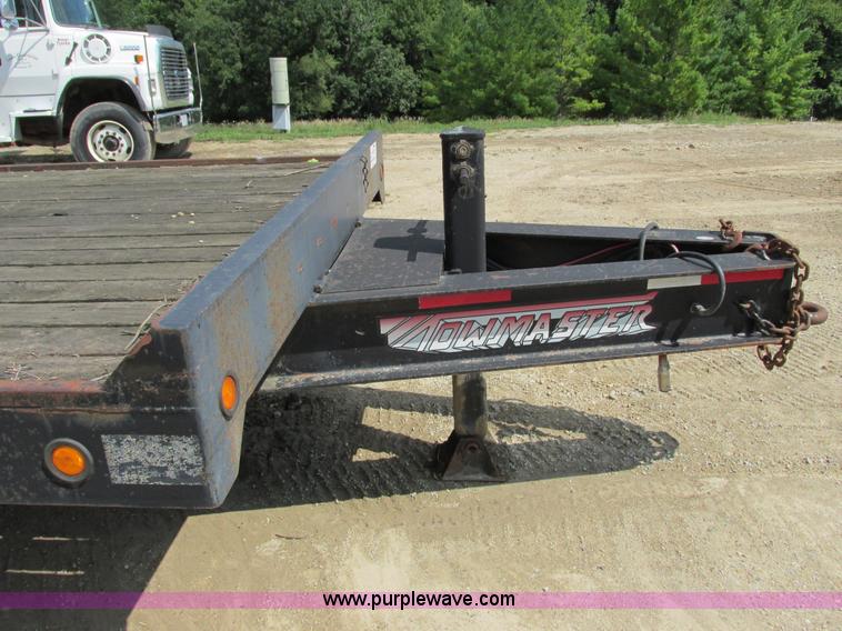 image for item G8999 1996 Towmaster T40 trailer