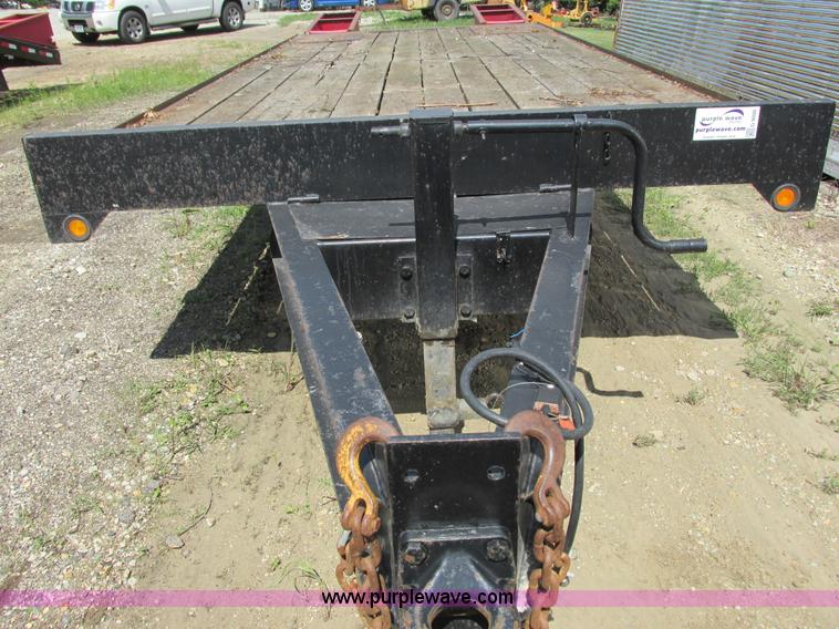 image for item G9000 2000 Towmaster T20 trailer