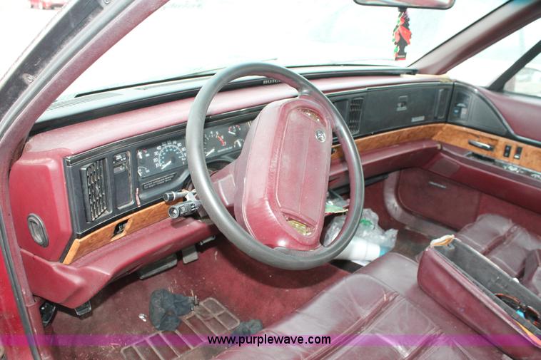 image for item I8046 1993 Buick LeSabre Limited
