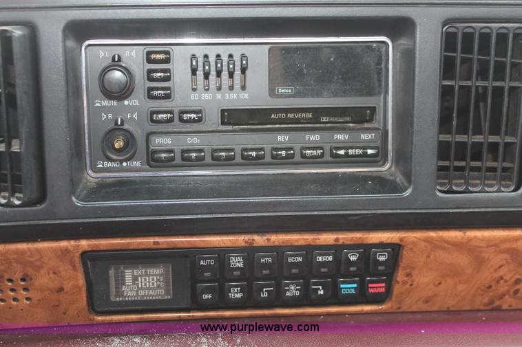 image for item I8046 1993 Buick LeSabre Limited