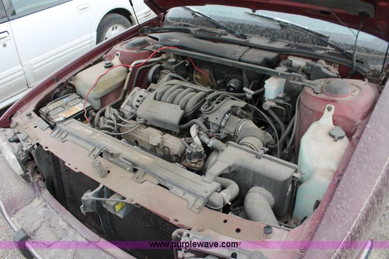 image for item I8046 1993 Buick LeSabre Limited