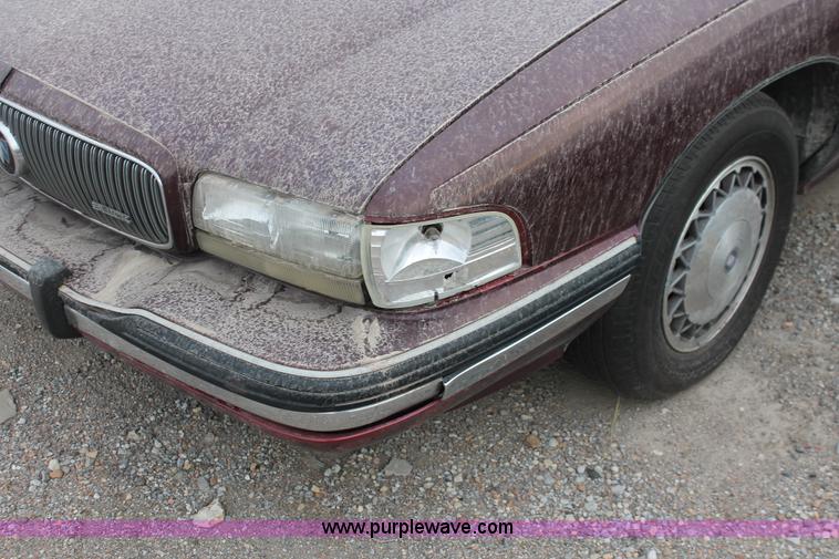 image for item I8046 1993 Buick LeSabre Limited