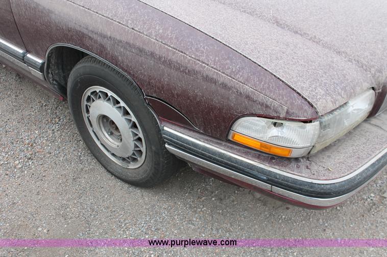 image for item I8046 1993 Buick LeSabre Limited