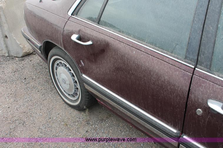 image for item I8046 1993 Buick LeSabre Limited