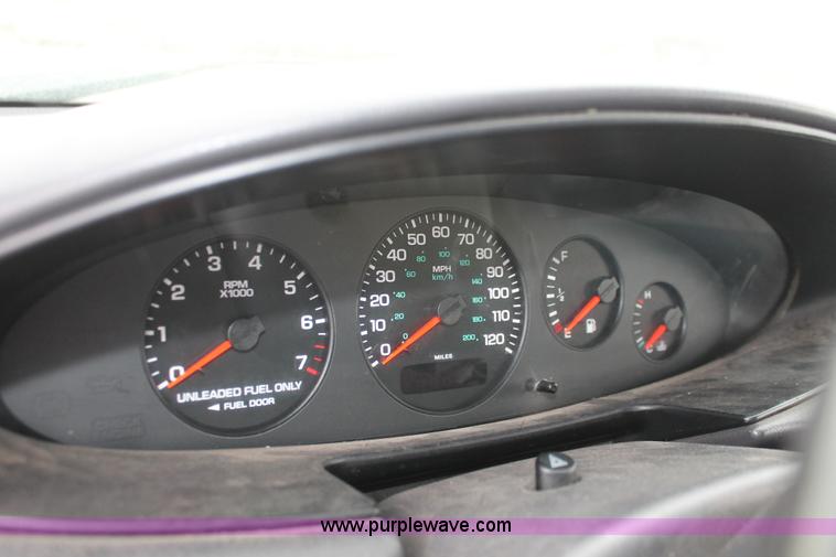 image for item I8048 1998 Chrysler Cirrus LXi