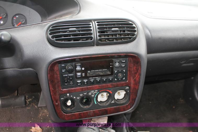 image for item I8048 1998 Chrysler Cirrus LXi