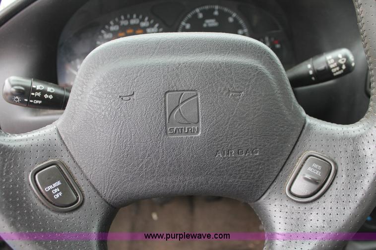 image for item I8049 2000 Saturn SC SC2