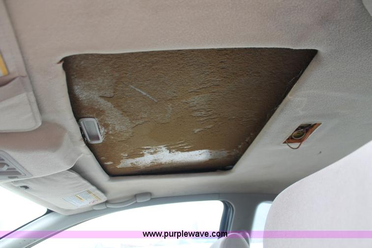 image for item I8049 2000 Saturn SC SC2