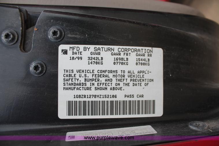 image for item I8049 2000 Saturn SC SC2