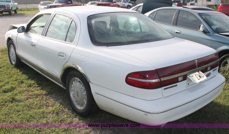 image for item I8095 1995 Lincoln Continental