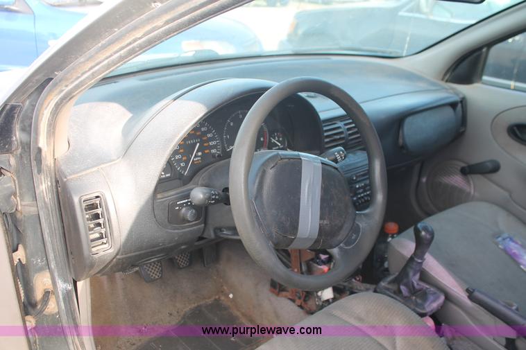 image for item I8096 1997 Saturn SL