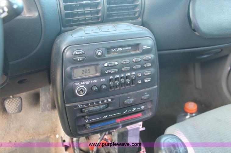 image for item I8096 1997 Saturn SL