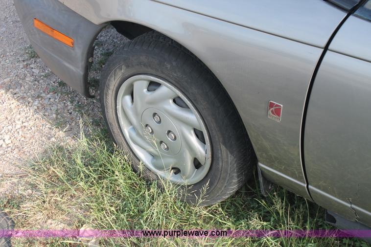 image for item I8096 1997 Saturn SL
