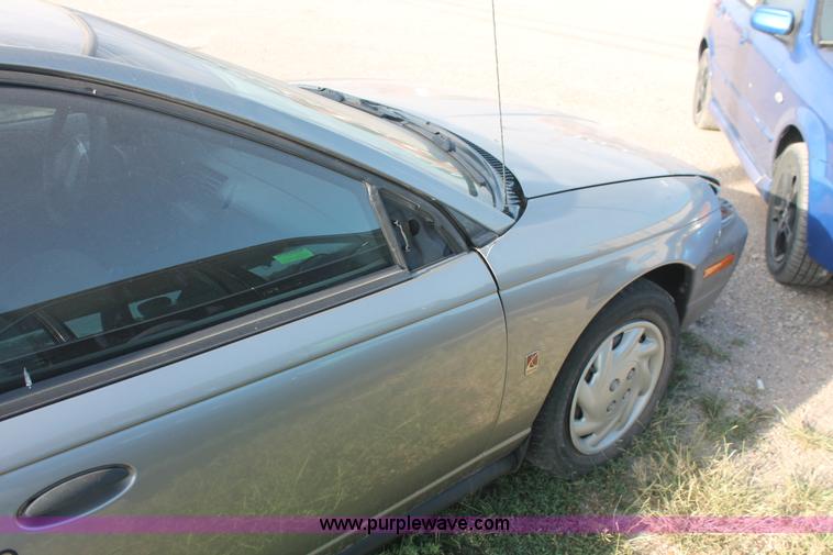 image for item I8096 1997 Saturn SL