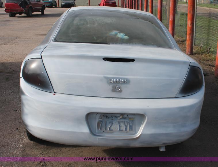 image for item I8098 2000 Dodge Neon