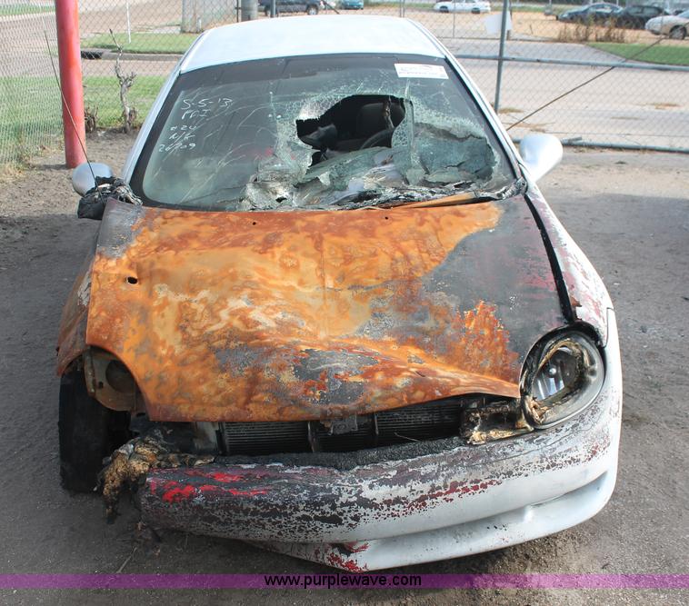 image for item I8098 2000 Dodge Neon