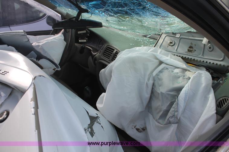 image for item I8099 1998 Oldsmobile Intrigue GL