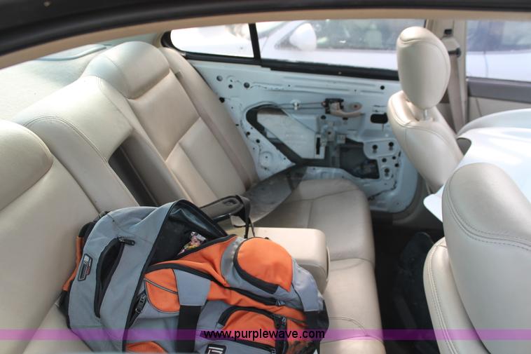 image for item I8099 1998 Oldsmobile Intrigue GL