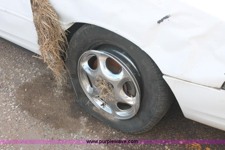 image for item I8099 1998 Oldsmobile Intrigue GL