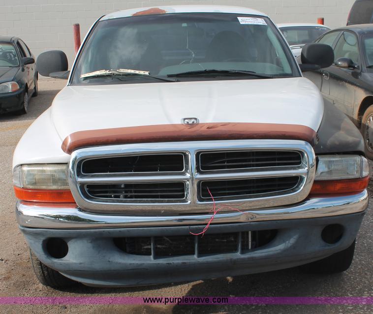image for item I8101 1997 Dodge Dakota Sport pickup truck