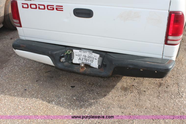 image for item I8101 1997 Dodge Dakota Sport pickup truck