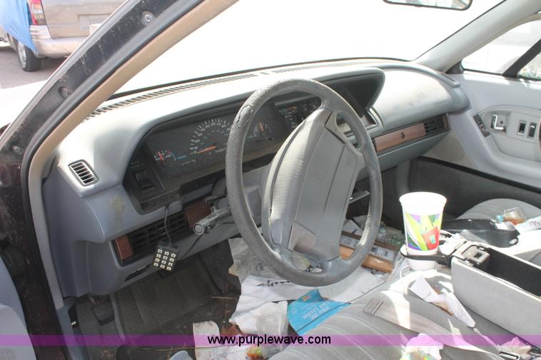 image for item I8104 1992 Oldsmobile Royale Eighty Eight