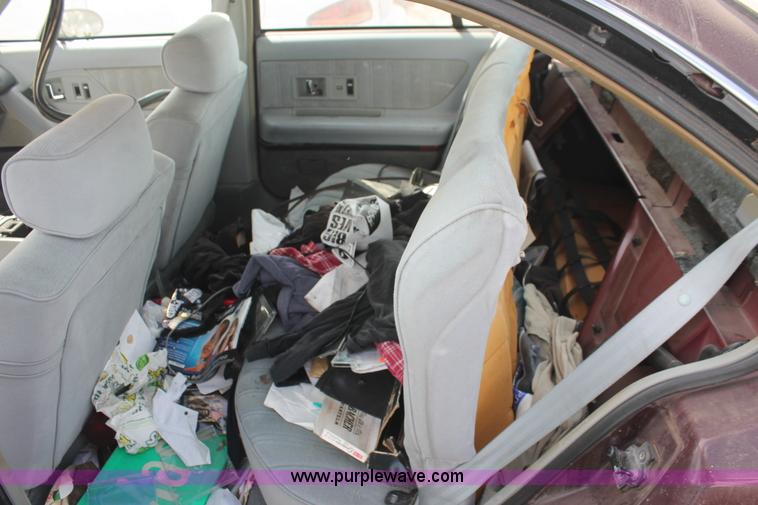 image for item I8104 1992 Oldsmobile Royale Eighty Eight