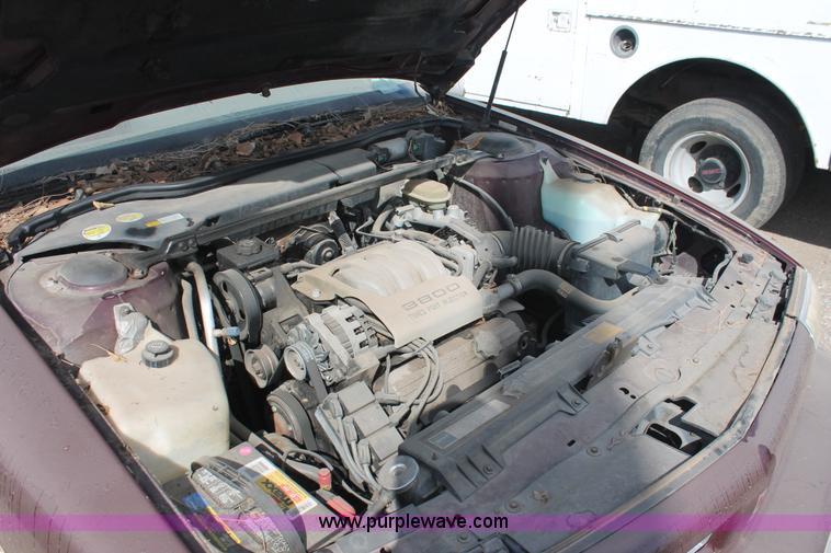 image for item I8104 1992 Oldsmobile Royale Eighty Eight