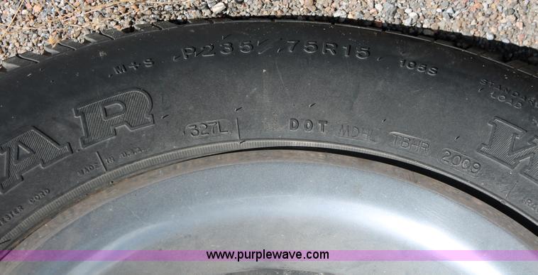 image for item I8105 1991 Chevrolet 1500 pickup truck