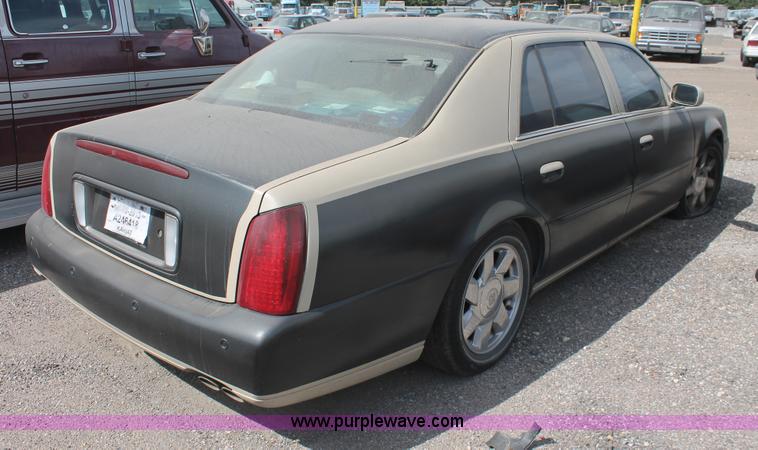image for item I8107 2001 Cadillac DeVille DTS