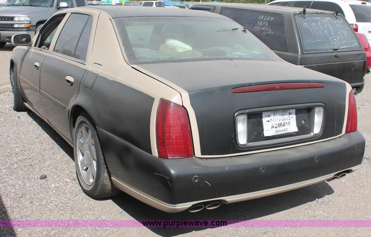 image for item I8107 2001 Cadillac DeVille DTS
